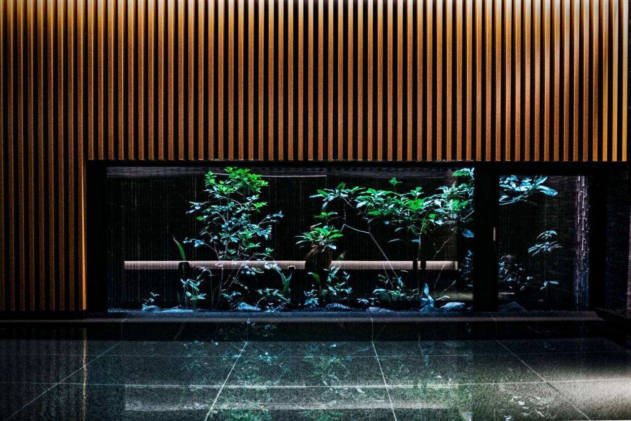 Hotel Resol Trinity Osaka Exteriör bild