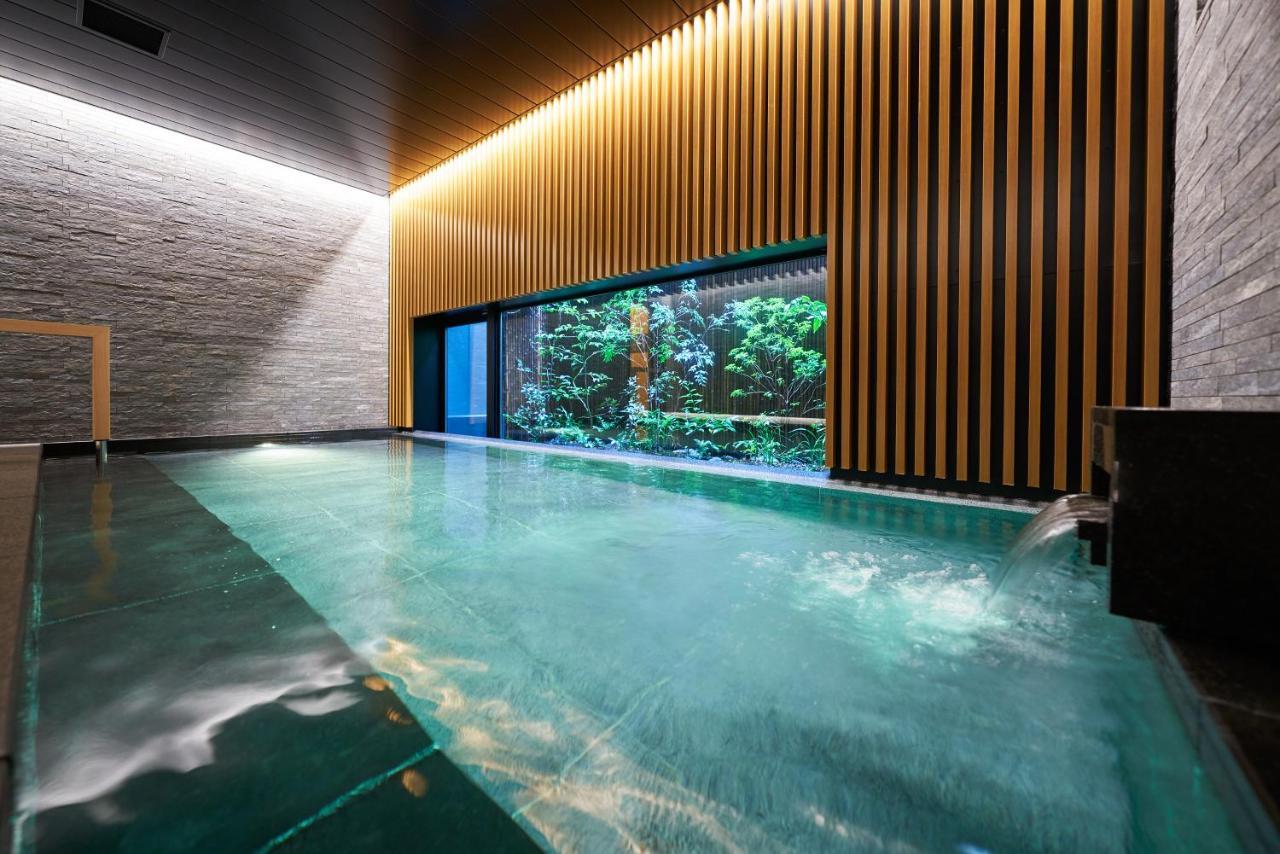Hotel Resol Trinity Osaka Exteriör bild